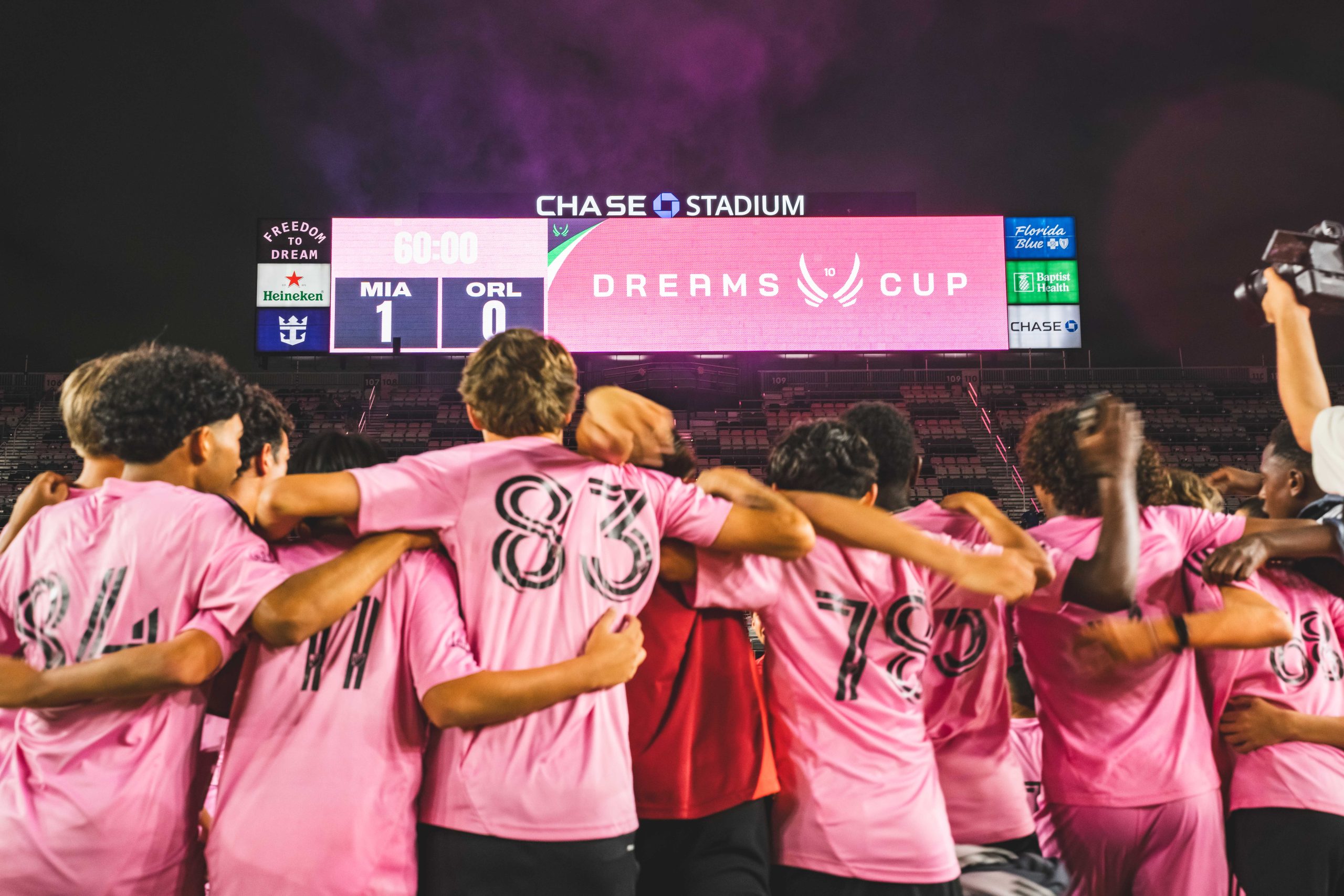 El Inter Miami U13 gana el dramático Derby de Florida, mientras que la Copa Dreams comienza en el Chase Stadium antes del récord de la multitud para un evento de la Academia Inter Miami