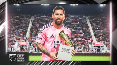 Lionel Messi entregó la bota de oro en un acto previo al partido