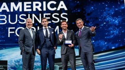 Messi pronuncia sinceros comentarios y recibe las llaves de la ciudad de Miami en el America Business Forum