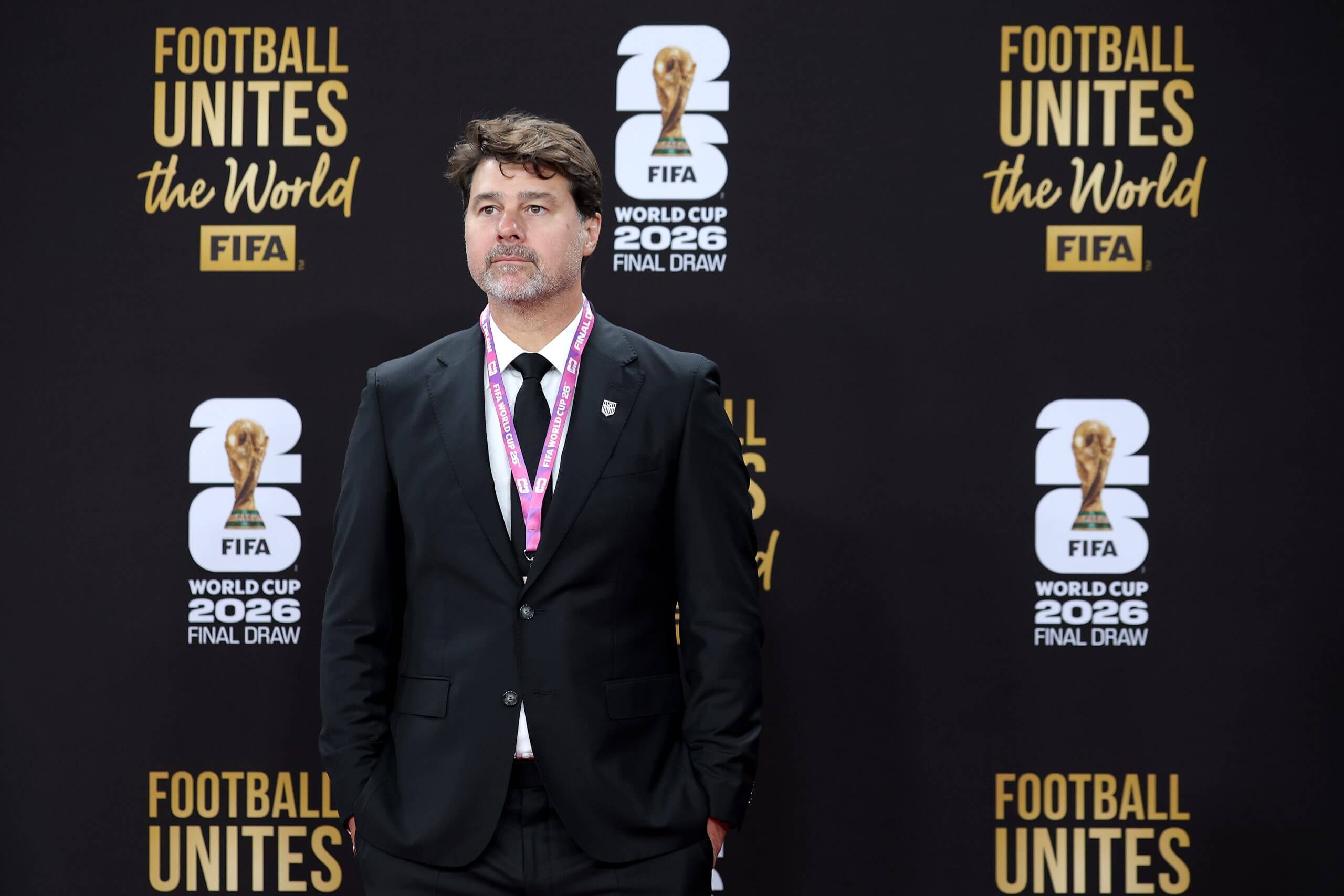 Mauricio Pochettino en la alfombra roja del sorteo del Mundial 2026.