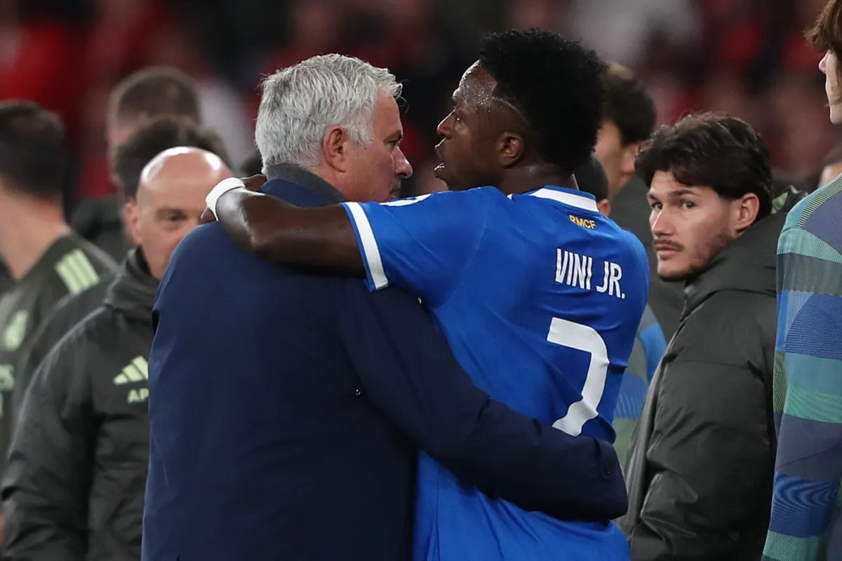 Vinicius Jr del Real Madrid lanza acusaciones de racismo: Mourinho envía un mensaje contundente
