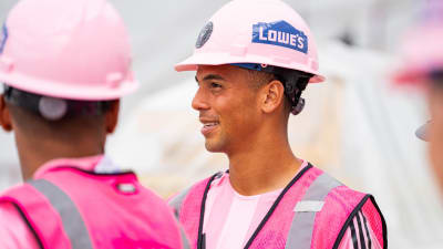 "¡No veo la hora de empezar a vivir en nuestro nuevo hogar!" - Ian Frey, nativo del sur de Florida