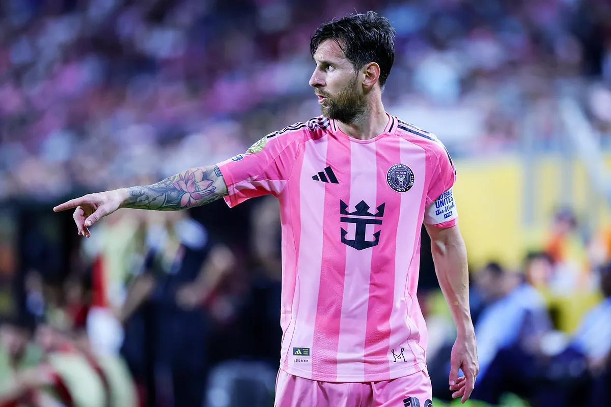 ¿Triunfaría Leo Messi en la Premier League? Alexi Lalas responde y rinde homenaje a lo que hace en la MLS