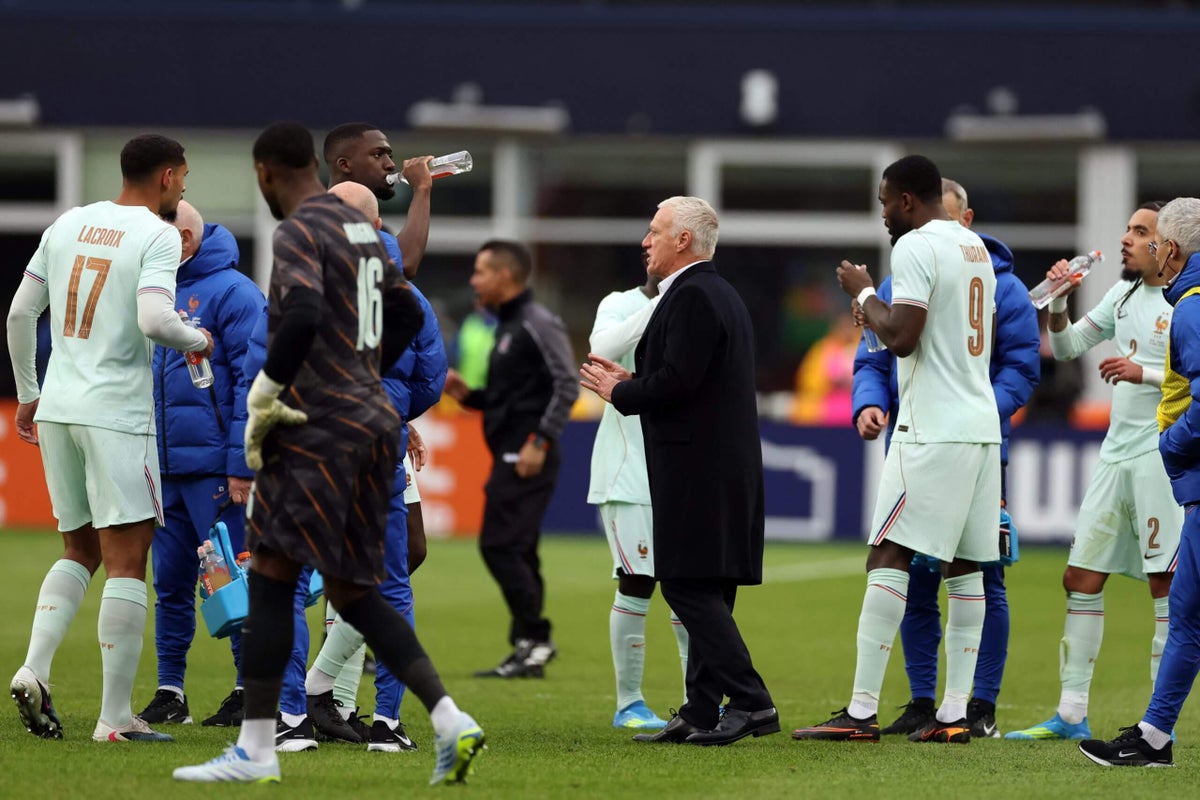Después de probar nuevos descansos para hidratarse en la Copa del Mundo, los entrenadores dicen que "el juego cambiará completamente" Henry Bushnell3