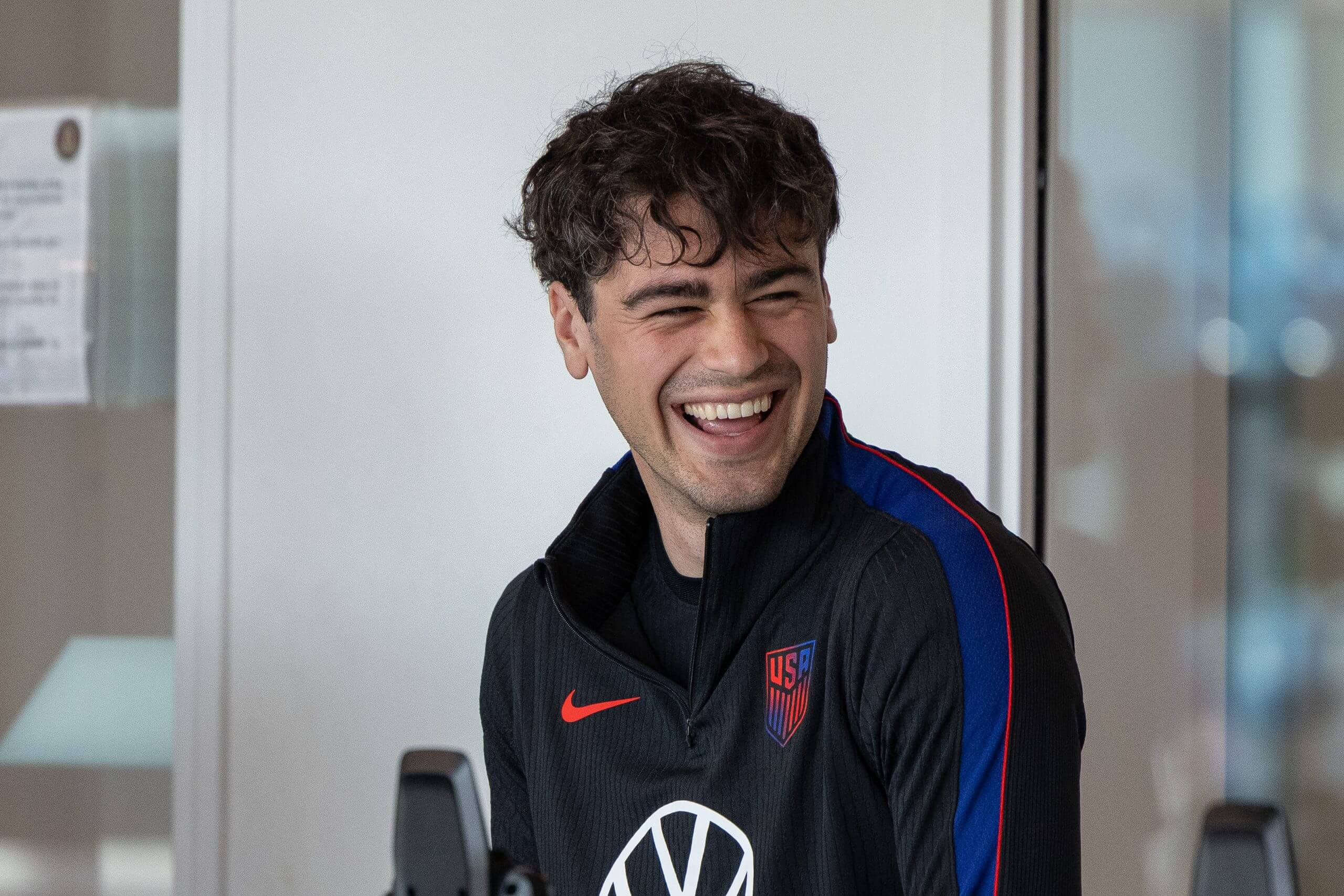 Gio Reyna se burla del entrenamiento del USMNT