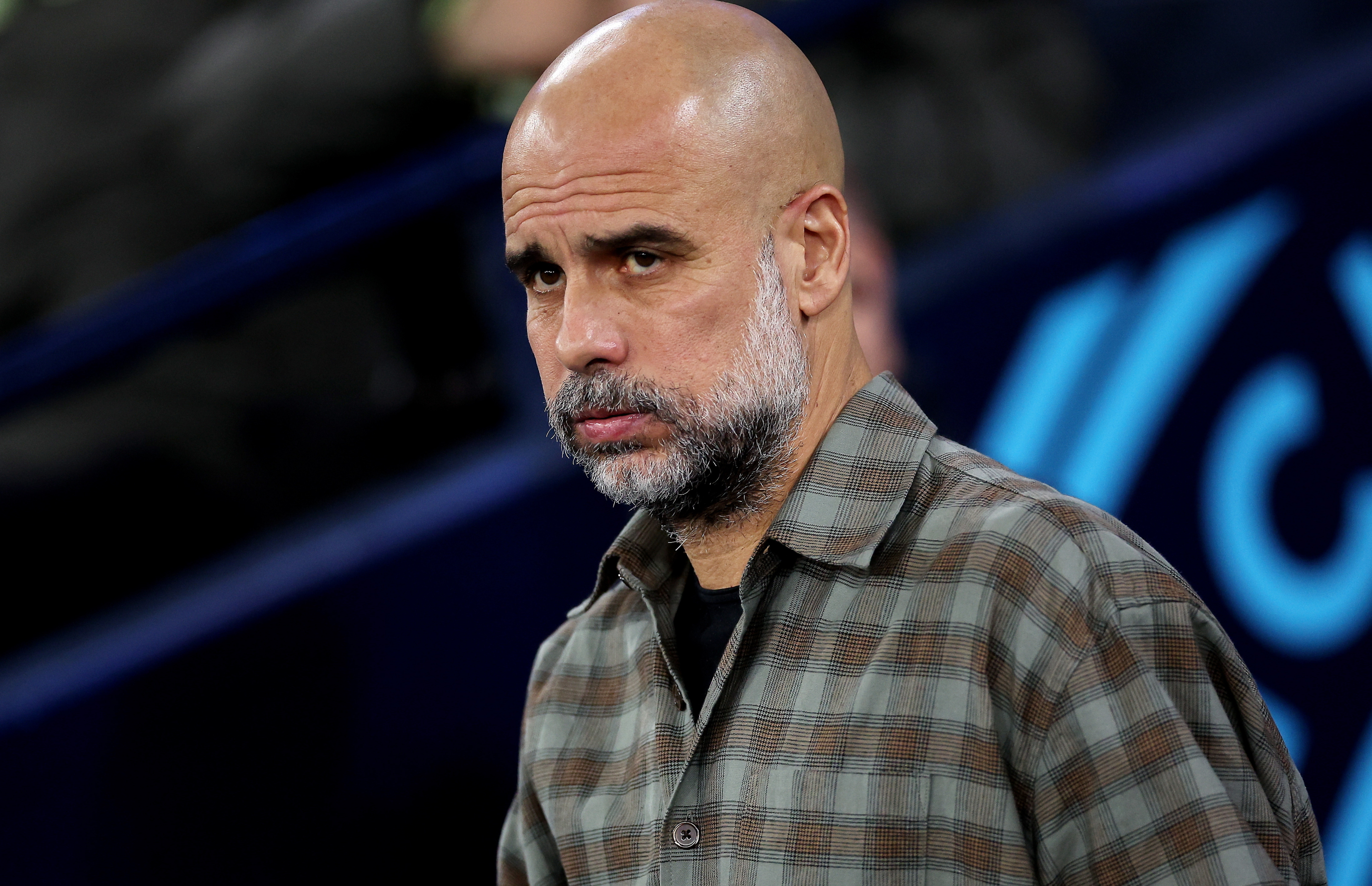 La camiseta de leñador de Guardiola se vende por casi 300 euros: detalles de su outfit más viral