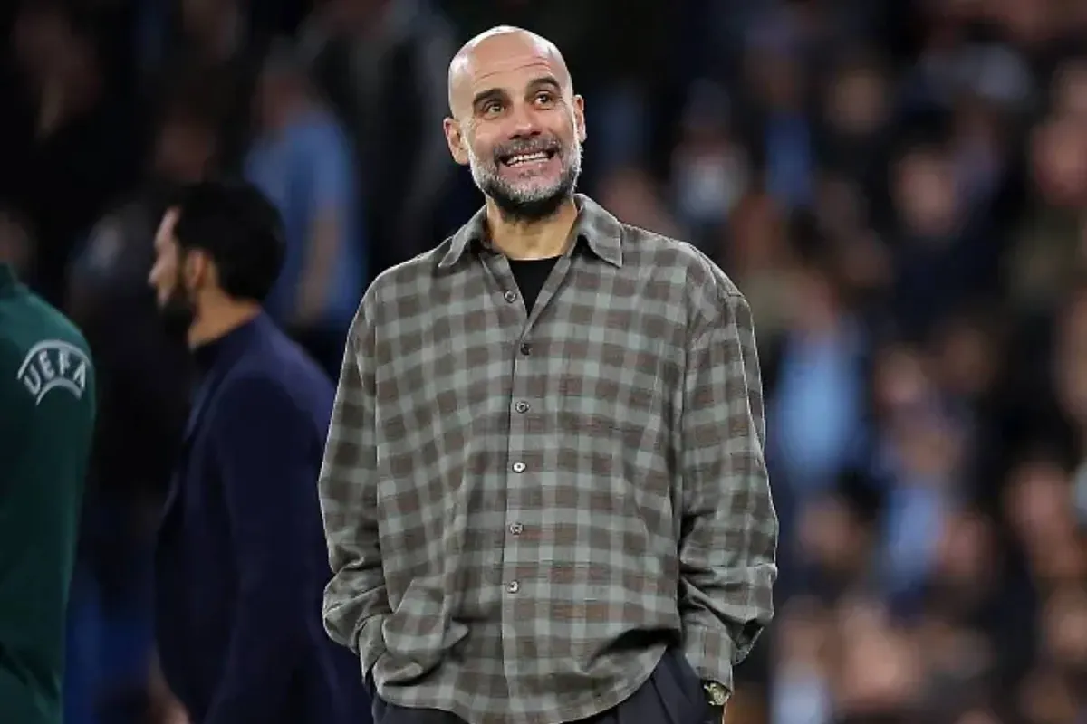 La camiseta de leñador de Guardiola se vende por casi 300 euros: detalles de su outfit más viral
