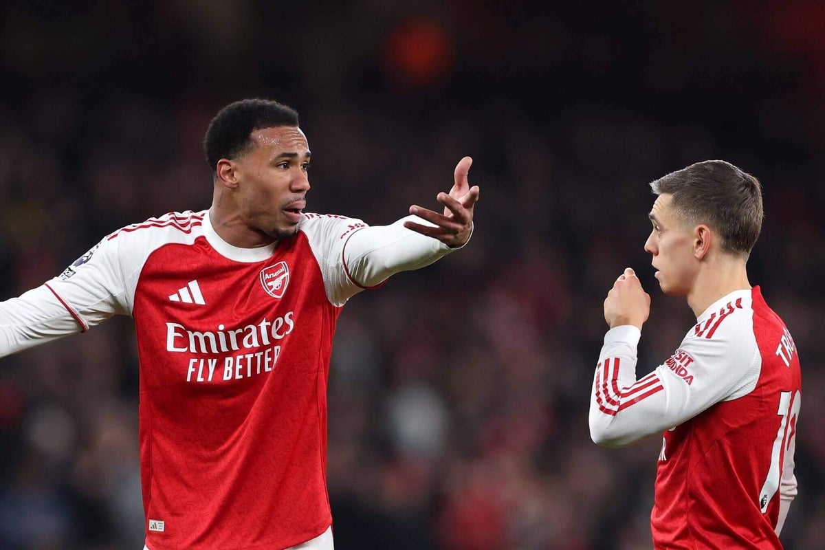 Los jugadores del Arsenal Gabriel y Leandro Trossard se retiran de la selección por lesiónAli Rampling7