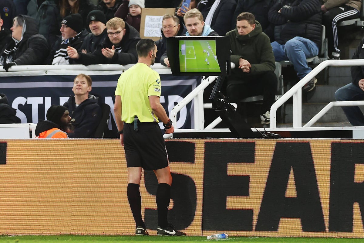 ¿Los cambios en la legislación del fútbol realmente mejorarán el deporte? James Stuart68