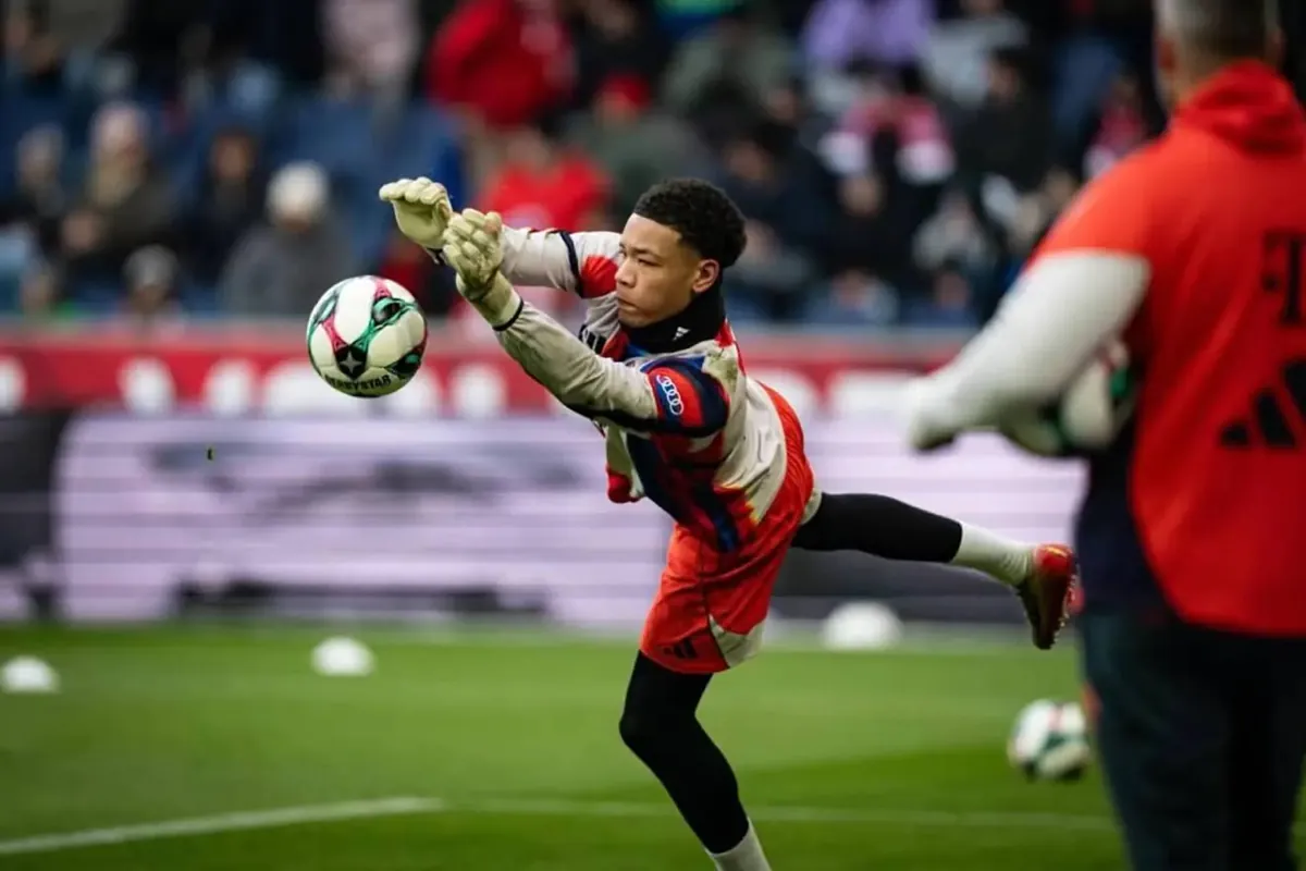 ¿Quién es Leonard Prescott? El portero neoyorquino de 16 años podría jugar con el Bayern en la liga de Campeones