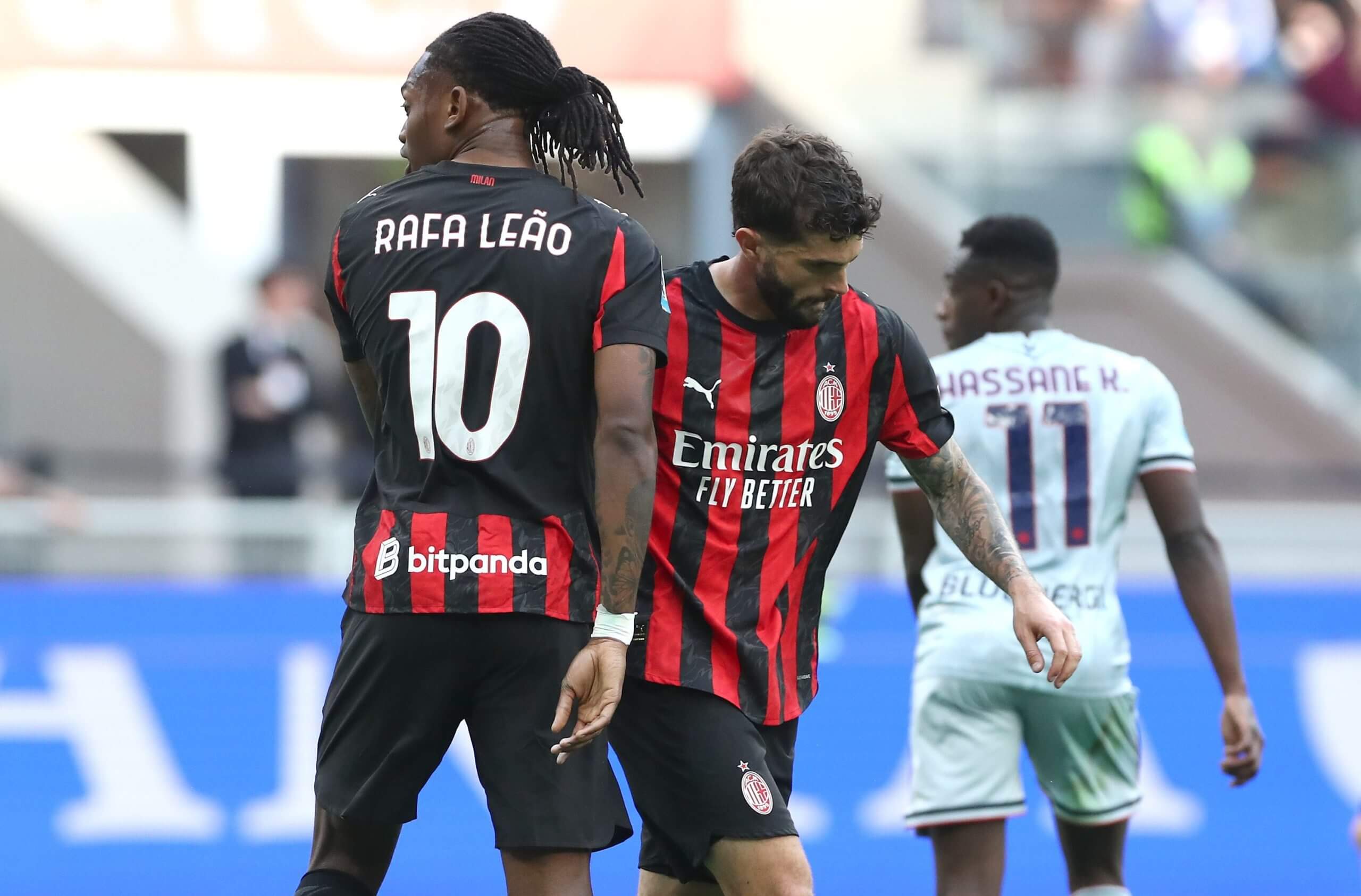 Rafa Leao y Christian Pulisic del AC Milan