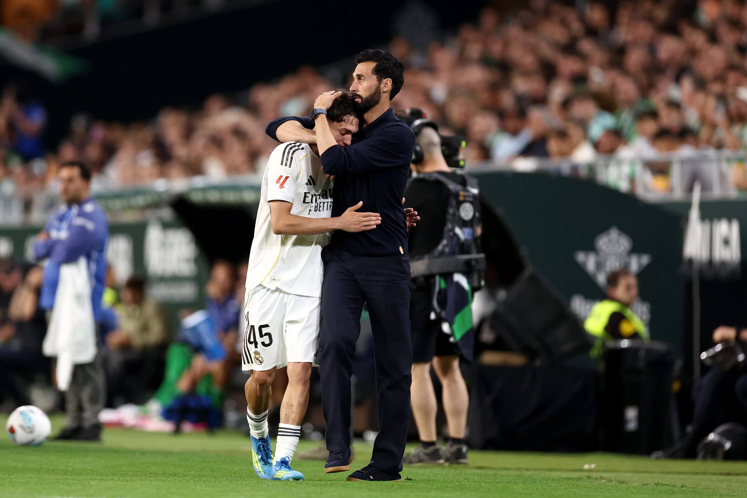 Dentro del Real Madrid: preocupaciones detrás de escena mientras La Liga se escapa con Arbeloa