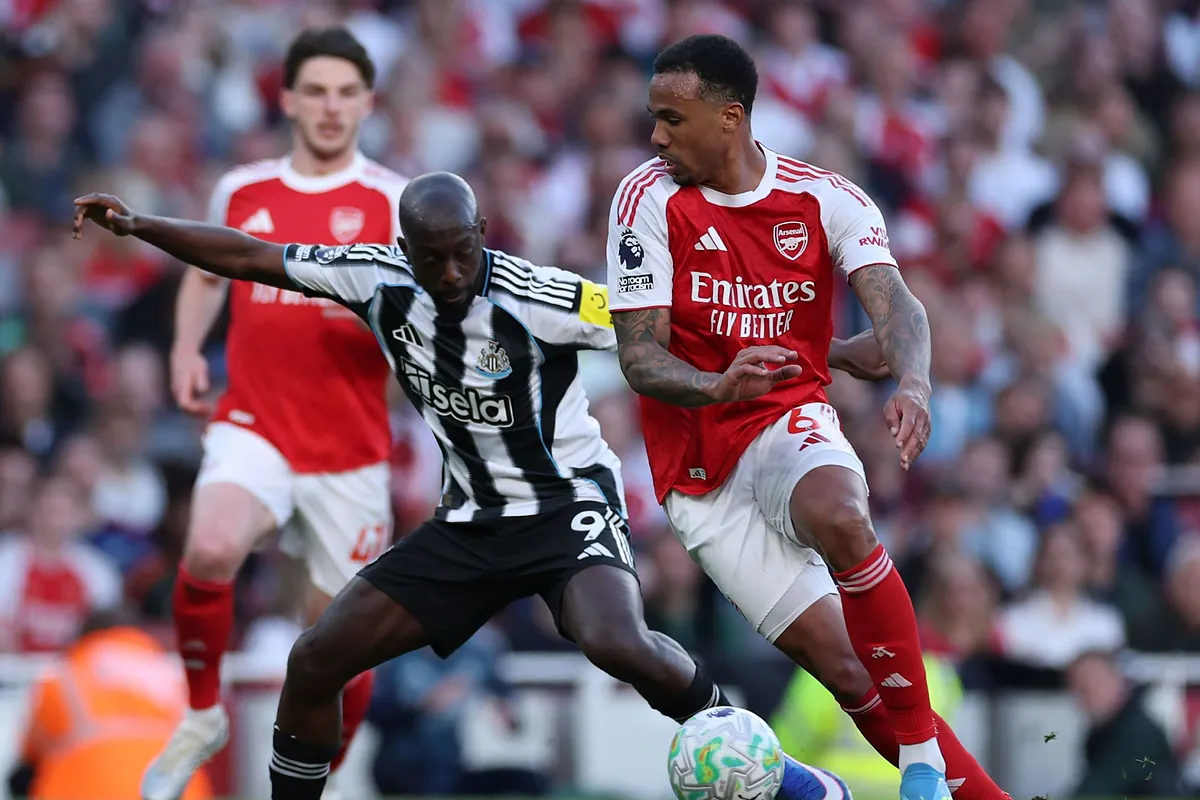 El Arsenal recuperó el liderato de la Premier League pero pagó un precio que podría cambiar su temporada