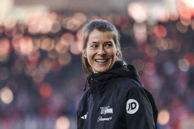 L'Union Berlin entre dans l'histoire en nommant Marie-Louise Eta comme première femme entraîneur de la Bundesliga