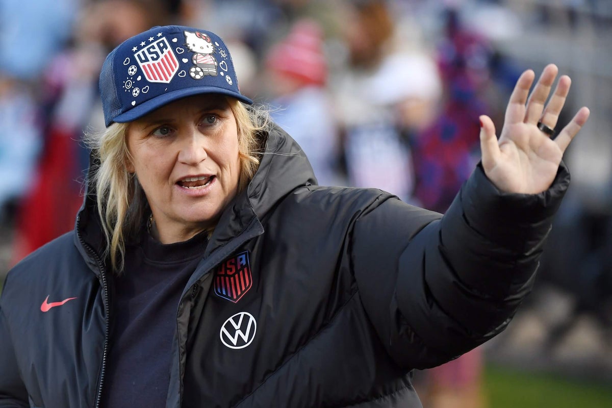 La inmejorable gorra de Hello Kitty de la entrenadora de USWNT, Emma Hayes, y más: 16 cosas de la NWSL para observar