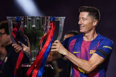 Una oda a Robert Lewandowski, el delantero que devolvió al Barcelona su lugar de origen