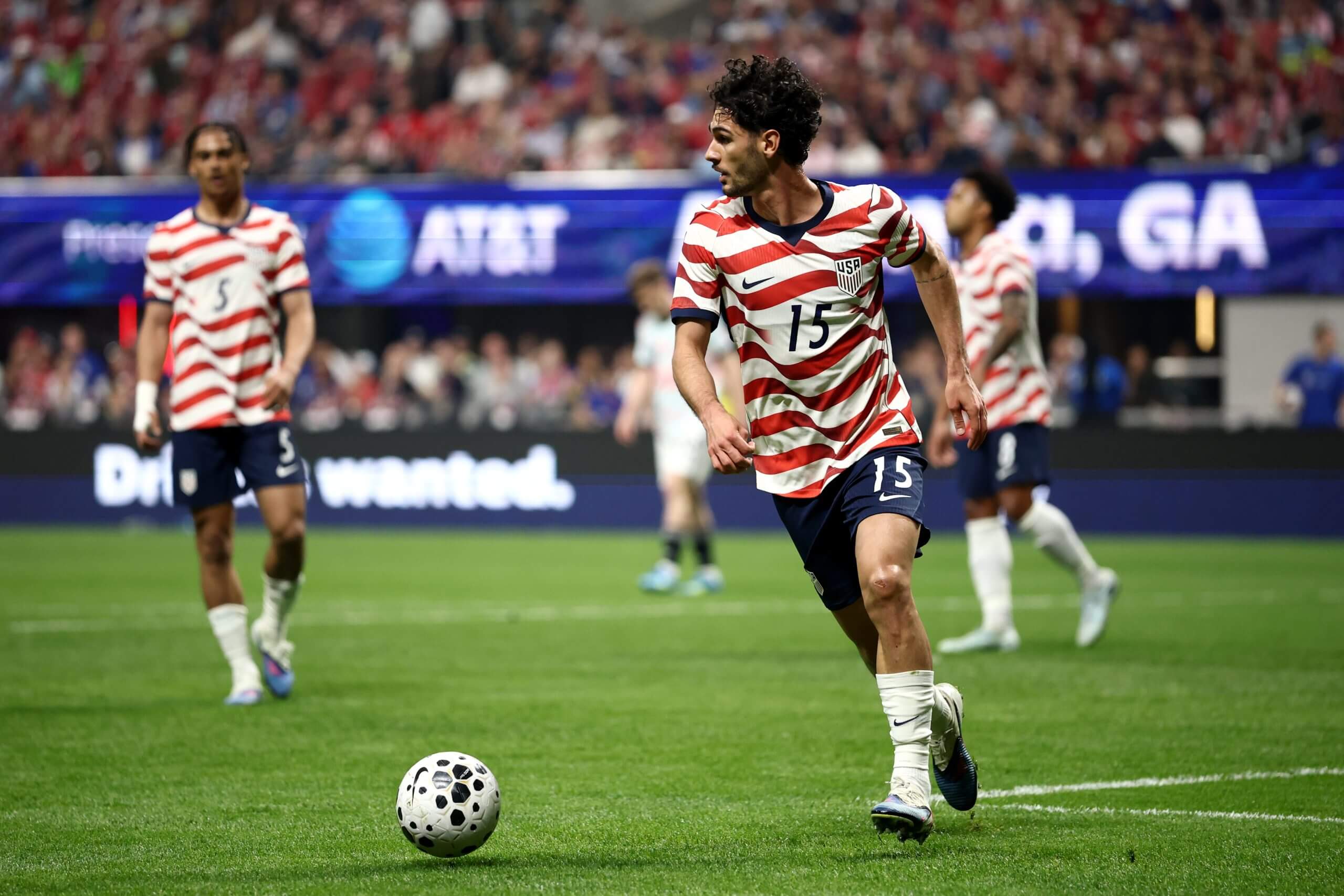 El mediocampista de la USMNT Johnny Cardoso