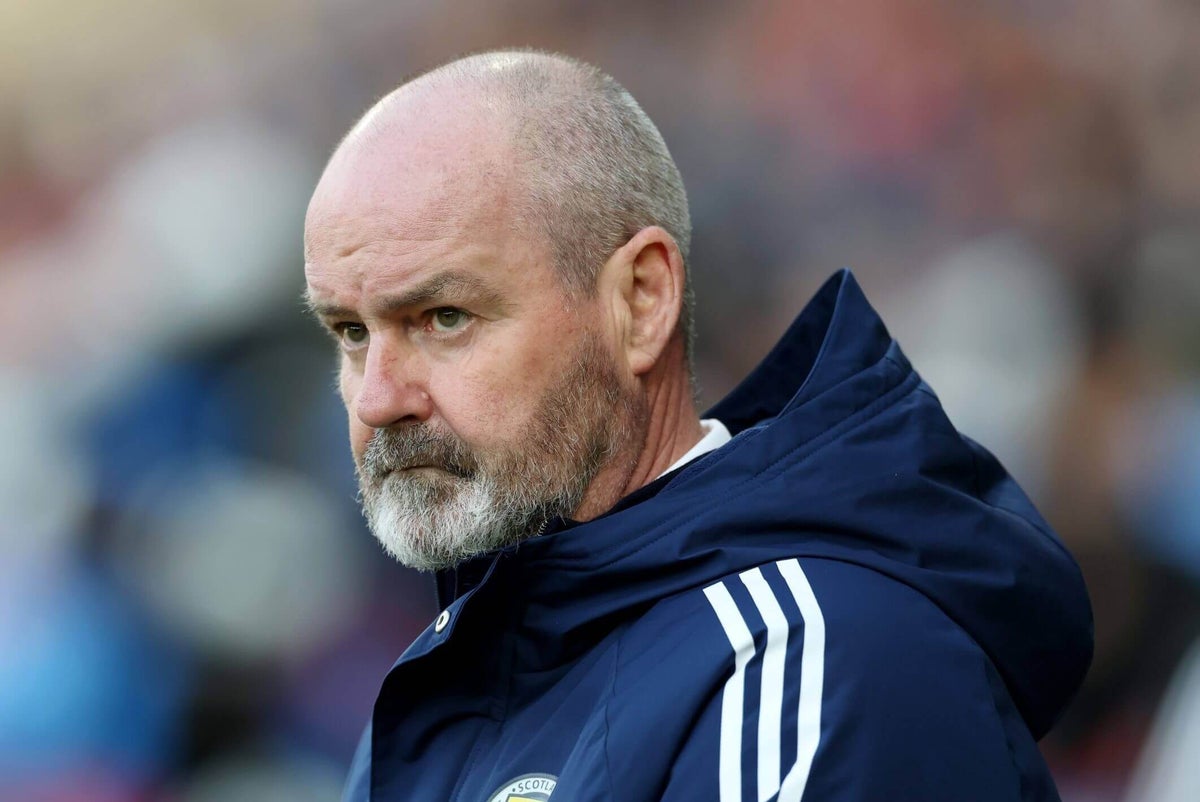El entrenador de Escocia, Steve Clarke, espera la decisión contractual antes del Mundial Jordan Campbell4