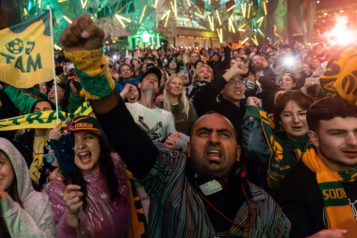 El gobierno australiano levanta la prohibición de exhibir la Copa del Mundo en Melbourne: "Siempre existe el riesgo de que haya algunos tontos"