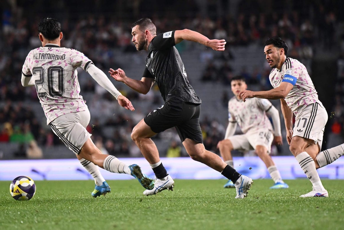 Jugador de la Copa del Mundo que se convirtió de la noche a la mañana en una sensación de las redes socialesGreg O'Keefe20