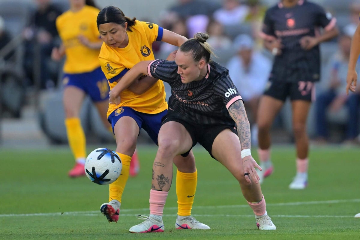 NWSL anuncia suspensiones adicionales por 2 faltas con tarjeta roja, incluido arrancarse el cabello