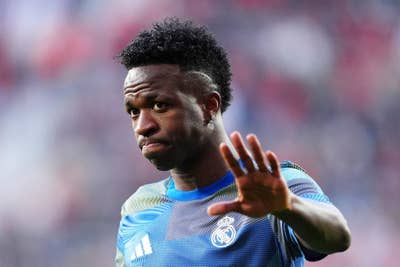 Vinicius Junior y Real Madrid están atrapados en una disputa contractual. ¿Lo que está sucediendo?