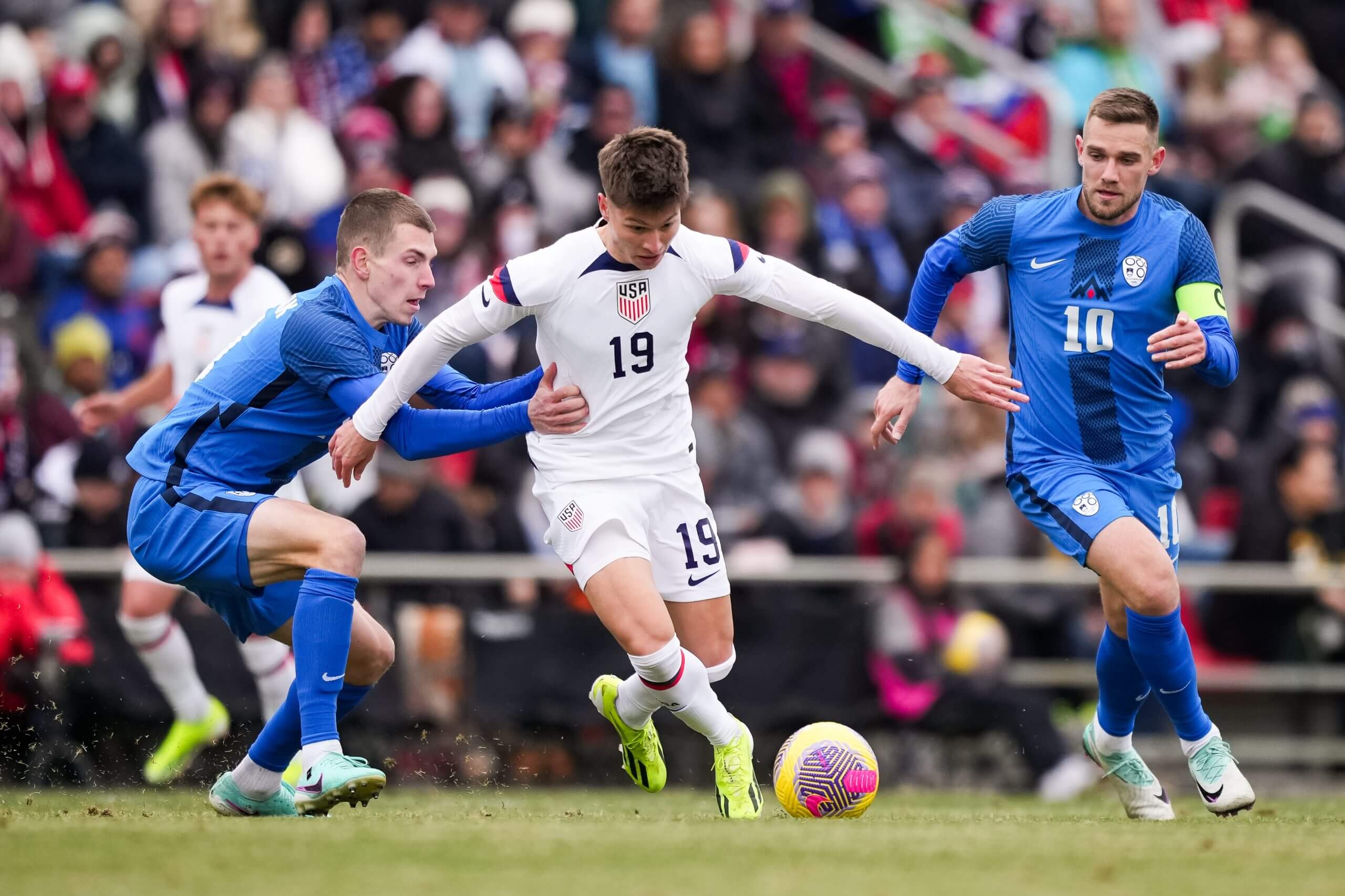 Esmir Bajraktarevic lució su única gorra con el USMNT en enero de 2024.