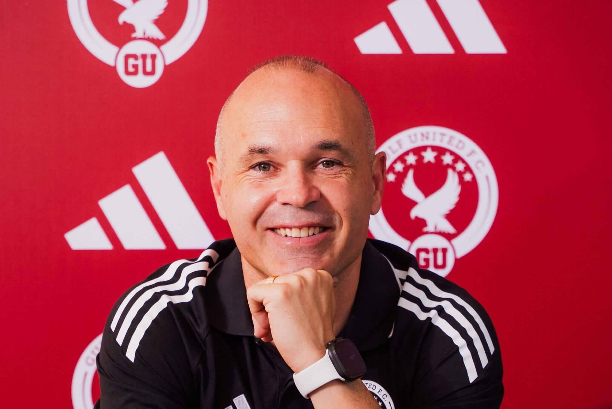 Andrés Iniesta ocupará su primer puesto como entrenador en el Gulf United de Segunda División de los Emiratos Árabes Unidos.