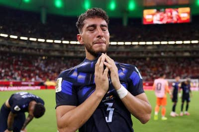 Uruguay pierde en las batallas del Mundial, sale del grupo y España avanza
