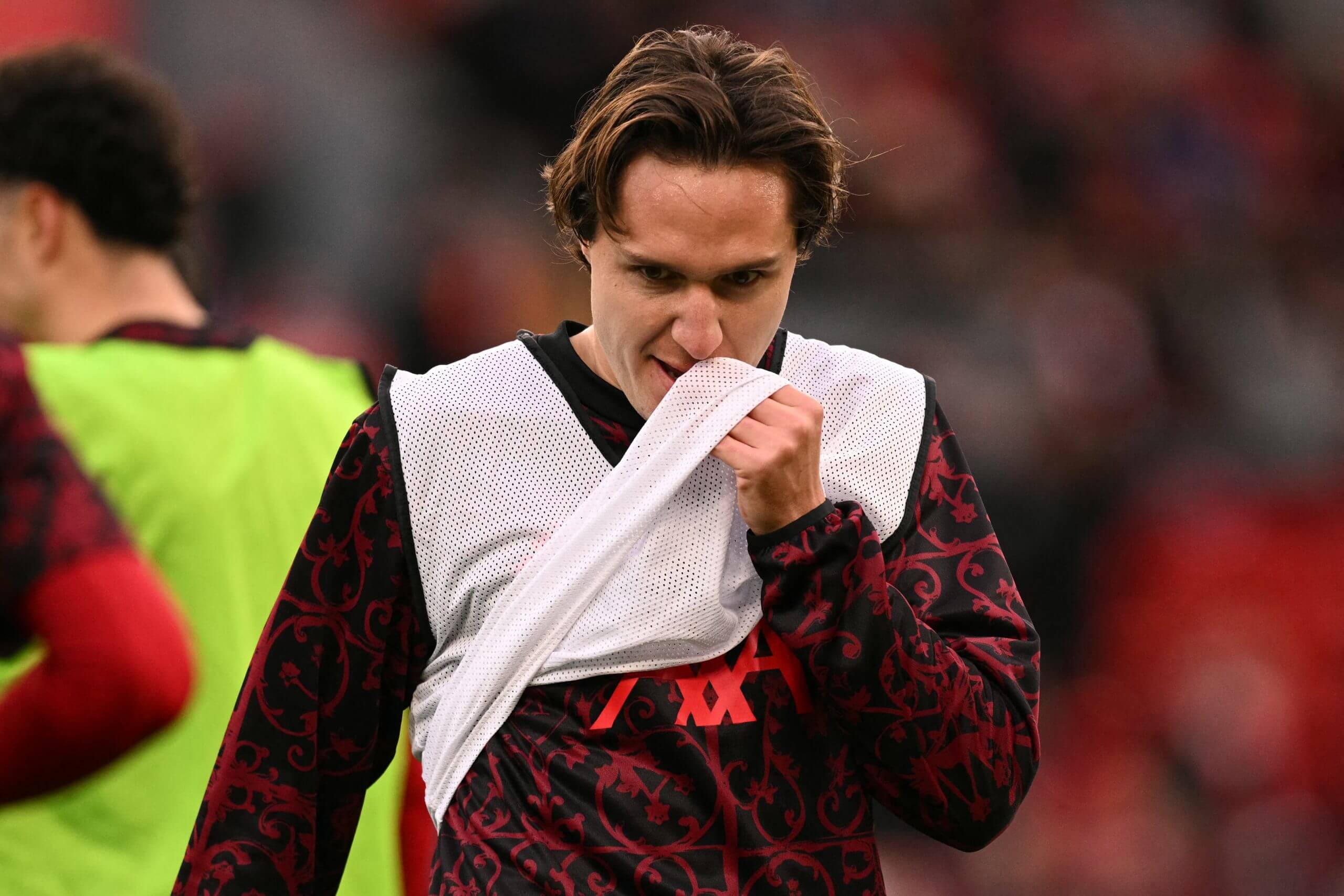 Chiesa se prepara para el Liverpool