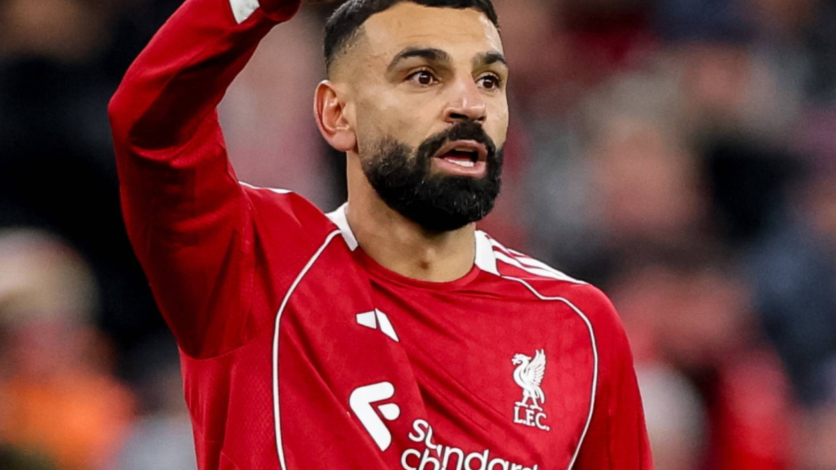 Los responsables del 'repugnante' acoso a Salah en el Liverpool: 'Que Carragher se lo diga en la cara'
