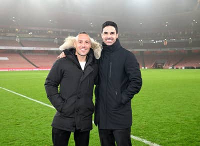 Santi Cazorla sobre el 'entrenador ideal' del Arsenal, Mikel Arteta, y el trato 'injusto' del Barça a Xavi