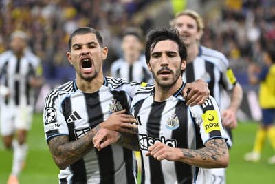 ¿Por qué hay tantos jugadores del Newcastle vinculados y estamos a punto de presenciar un éxodo masivo?