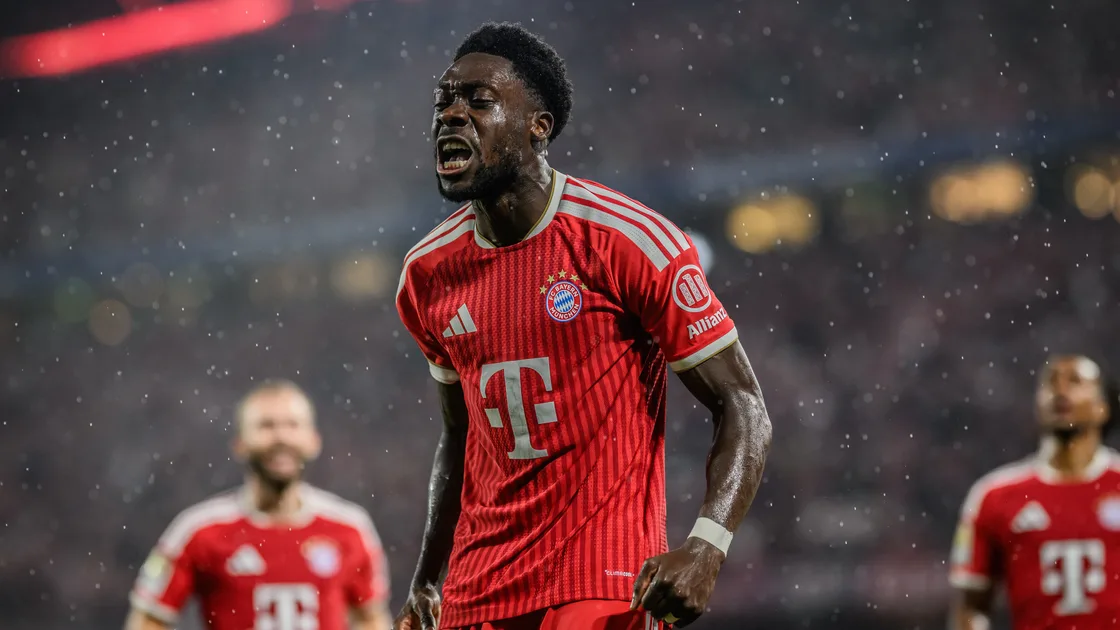 Alphonso Davies se convierte en el canadiense con mayor número de apariciones en la Bundesliga