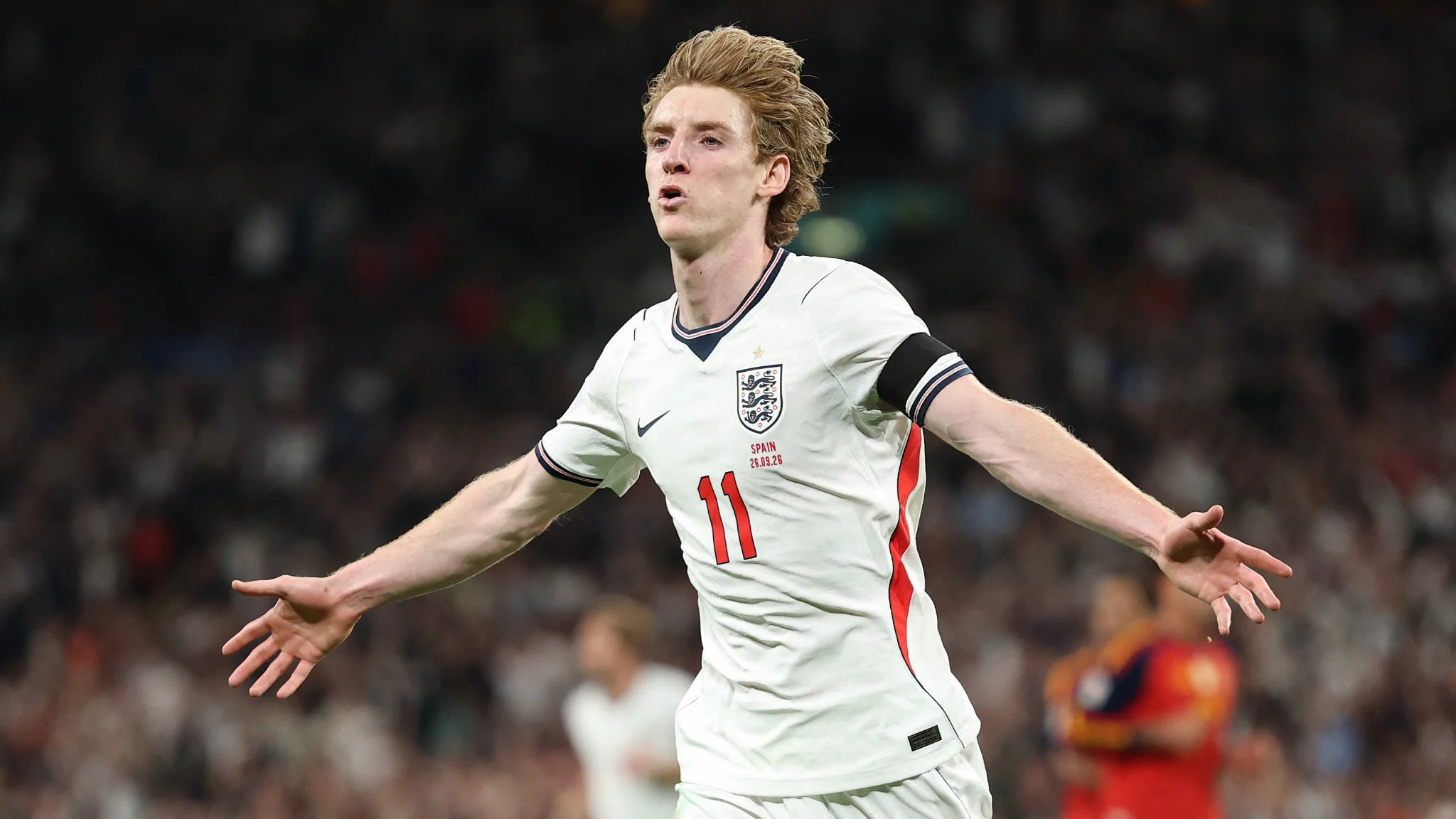 Gordon asegura que Inglaterra está al nivel de España pese a la derrota 3‑2.