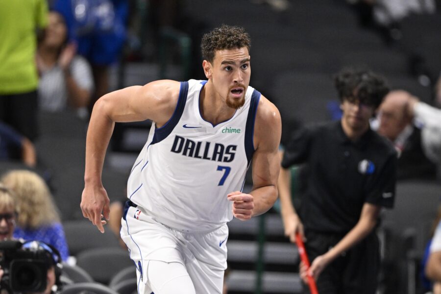Últimas de Stein: Powell, Mavericks, Kessler, Irving, Duren