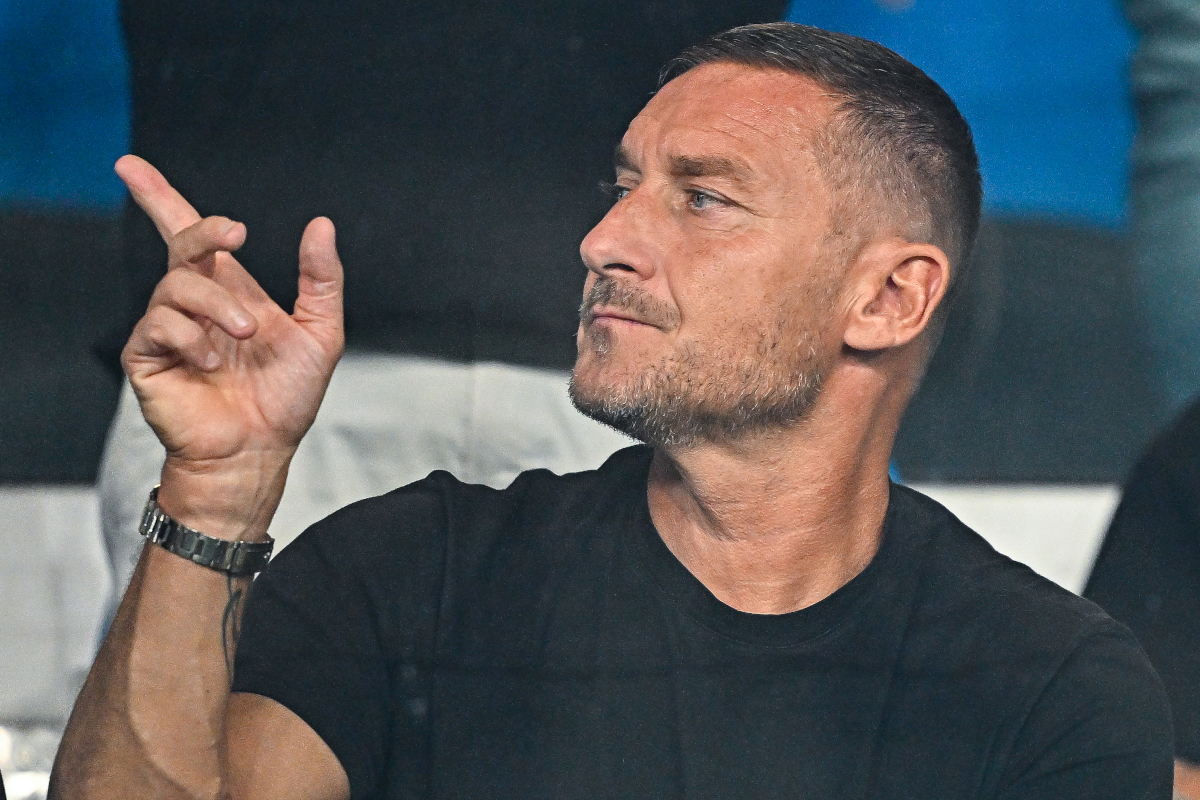 Totti dice que le habría gustado jugar con Ronaldo y hacerlo marcar tres veces más.