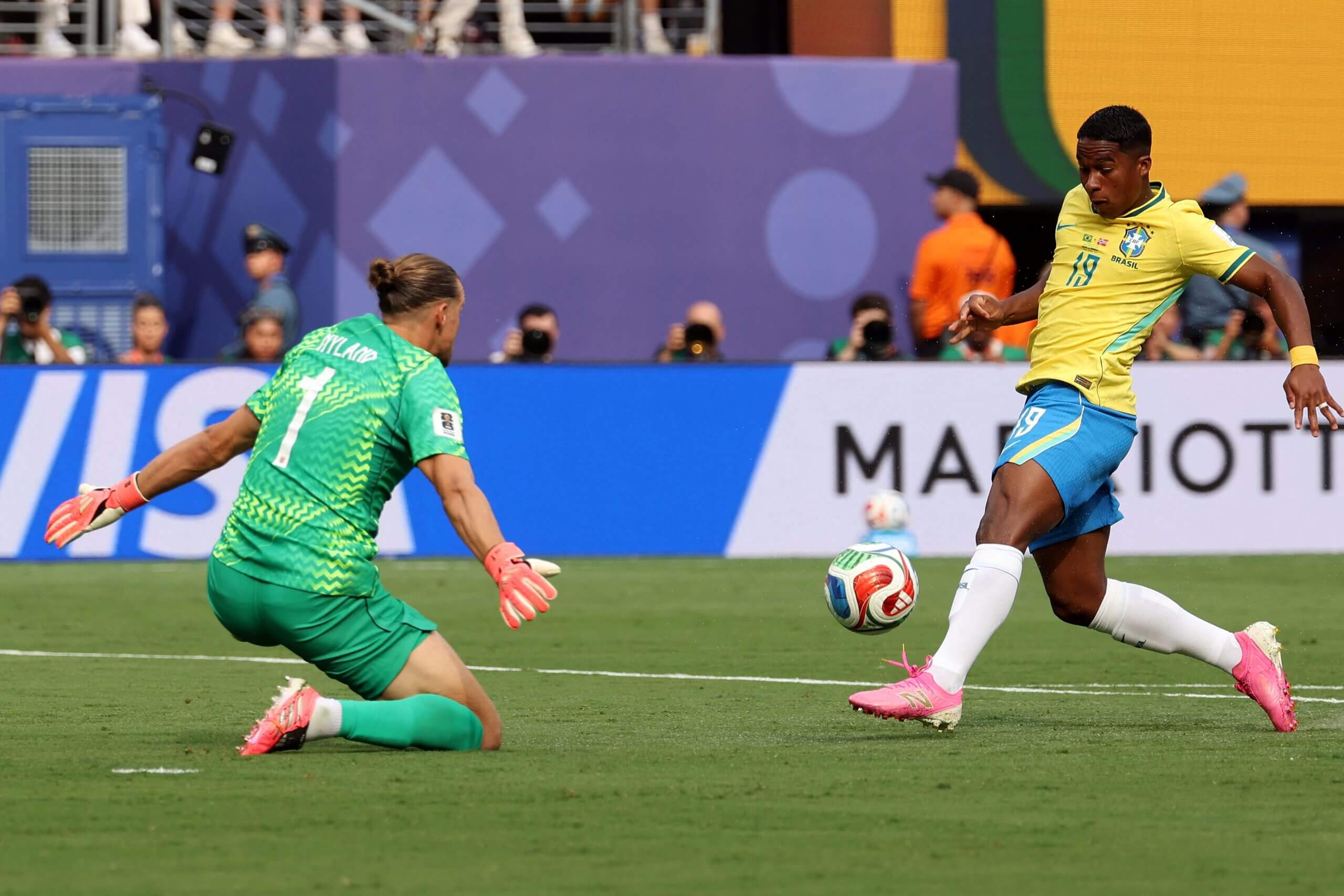 Endrick jugando para Brasil en la Copa del Mundo