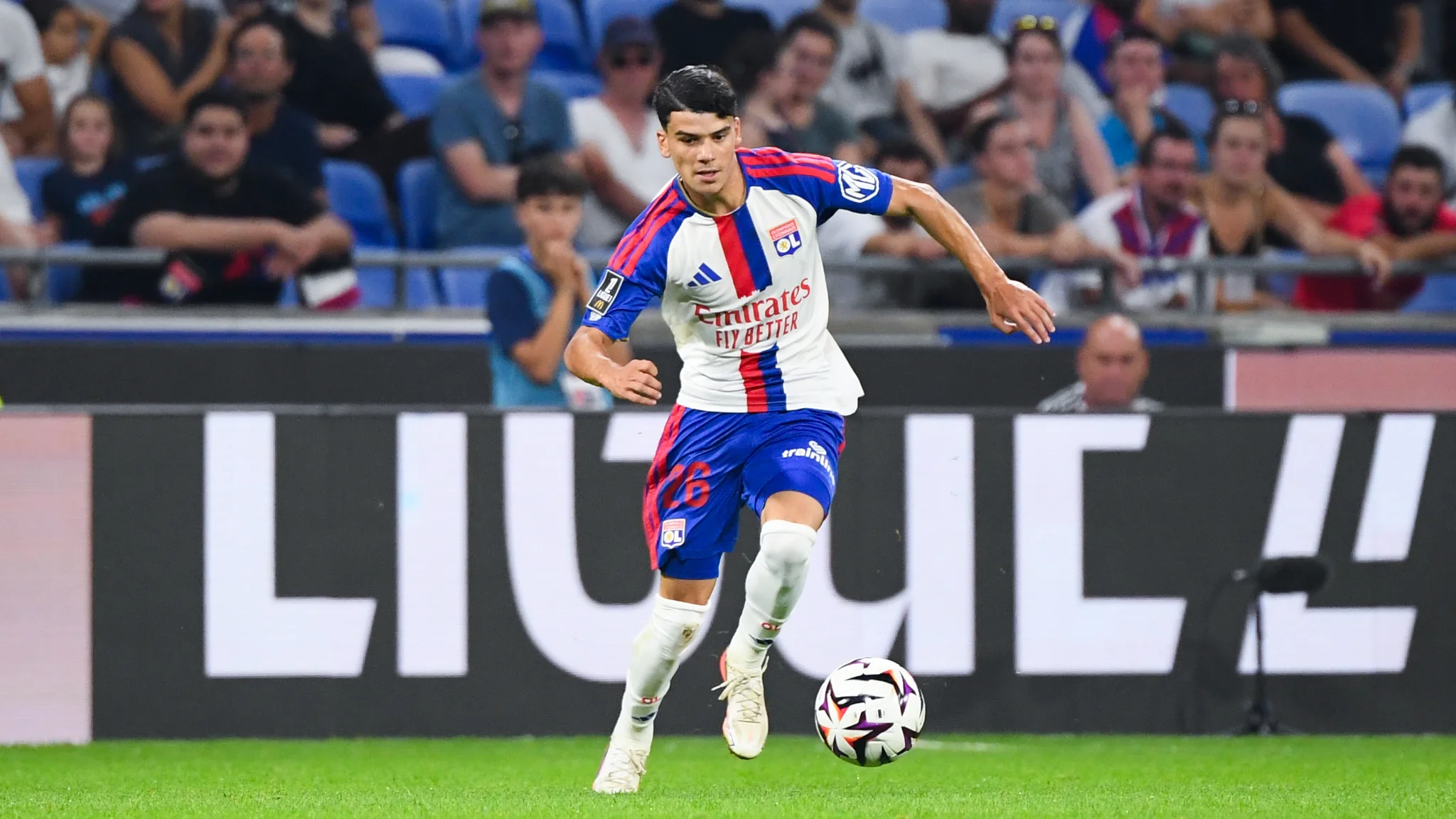 Boudache tiene "similitudes" con Mahrez, según su antiguo formador en Nice