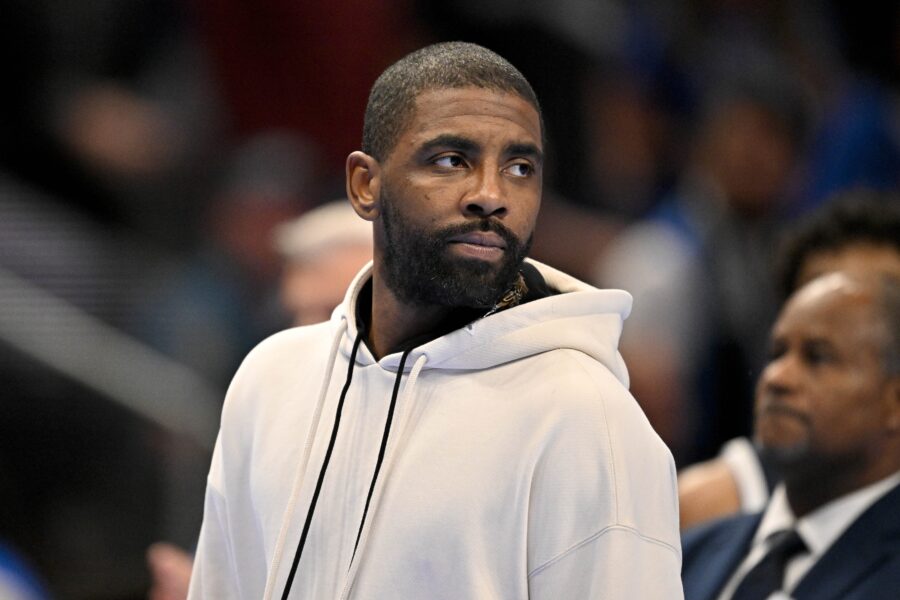 Notas de los Mavericks: Irving, Flagg, Lively, May