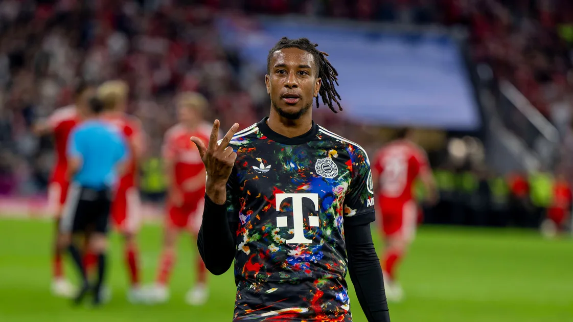 Michael Olise alcanzando nuevas cotas con el Bayern en 2026/27