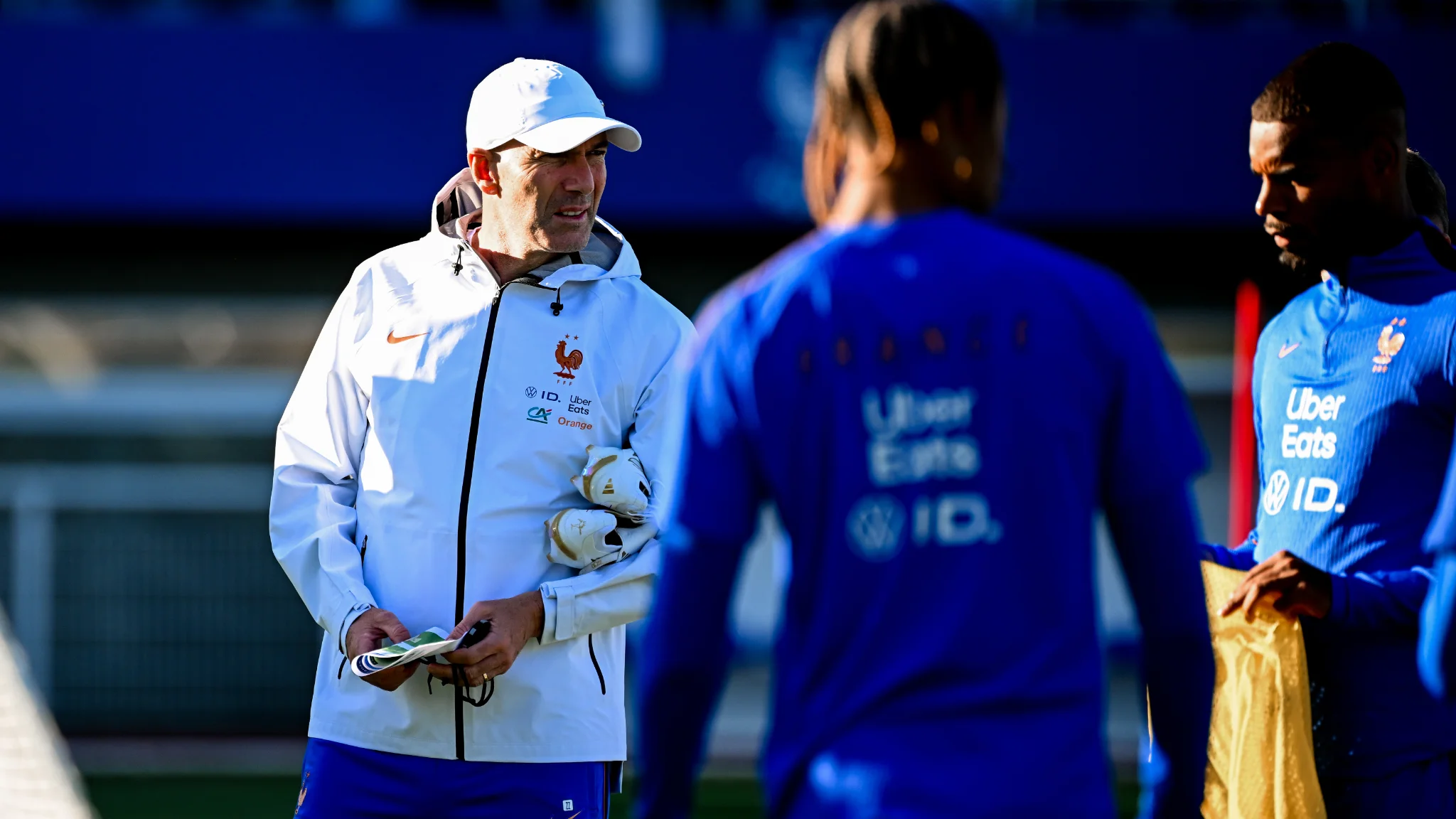 ¿Podrá el nuevo técnico consolidar su estilo y llevar a los Bleus a la victoria en los próximos encuentros?
