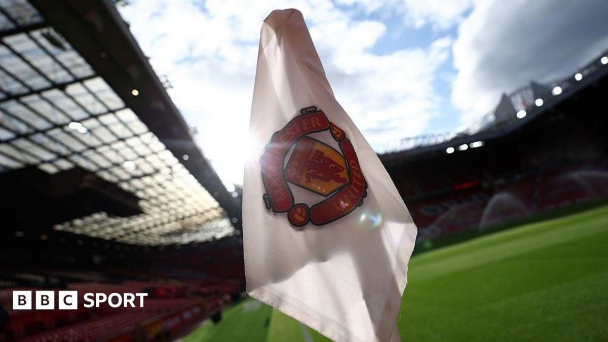 Man United con £1 bn de deuda y £63,5 m invertidos en nuevo estadio