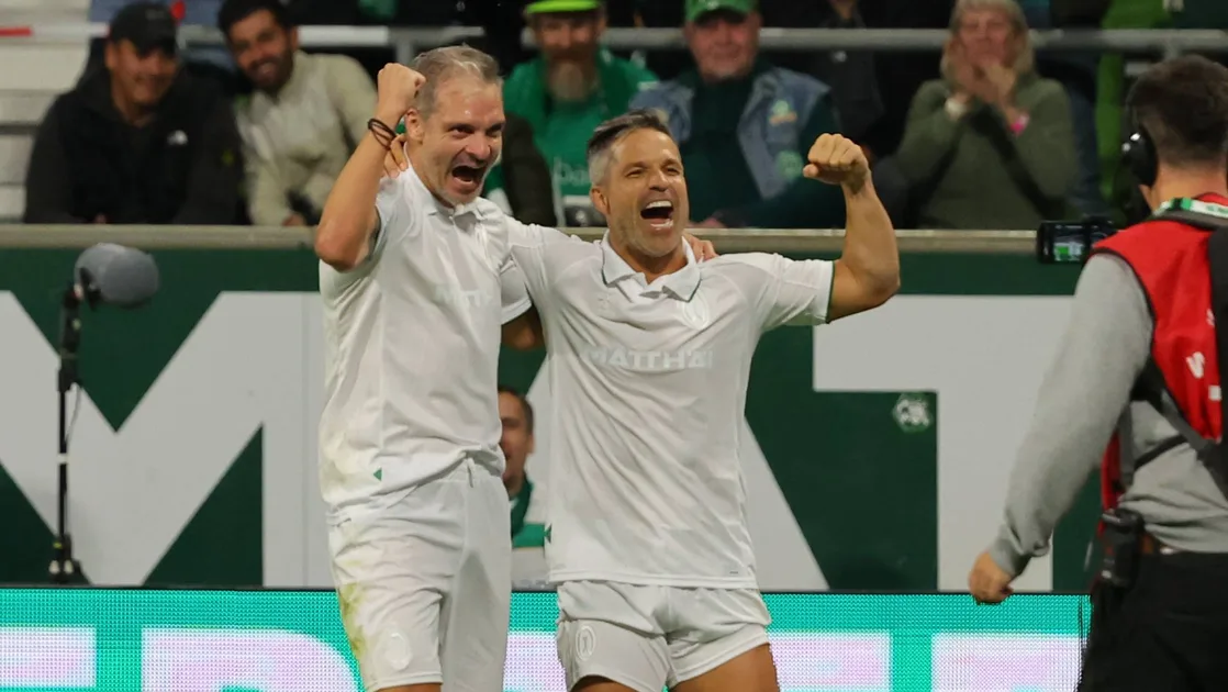 Werder Bremen derrota a leyendas del Real Madrid en un amistoso lleno de goles durante el aniversario del Weserstadion.
