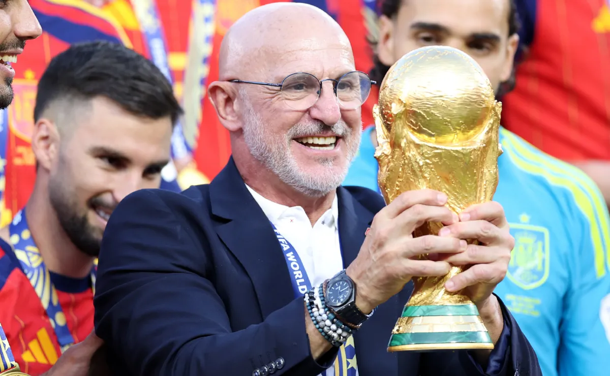 Luis de la Fuente reveals Spain's post-World Cup roster with four champions missing