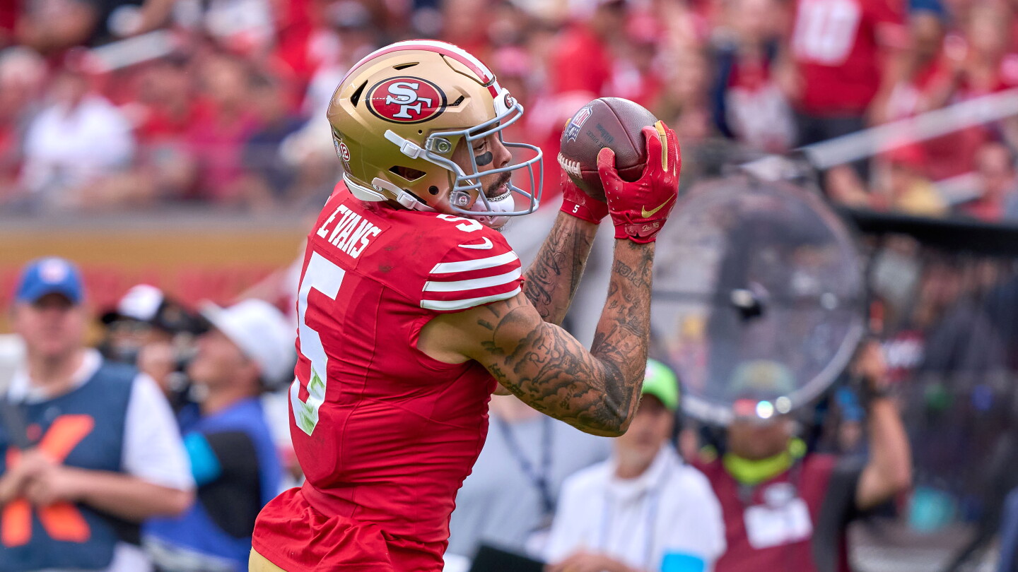 Kyle Shanahan: la lesión de cadera de Mike Evans debe gestionarse esta semana