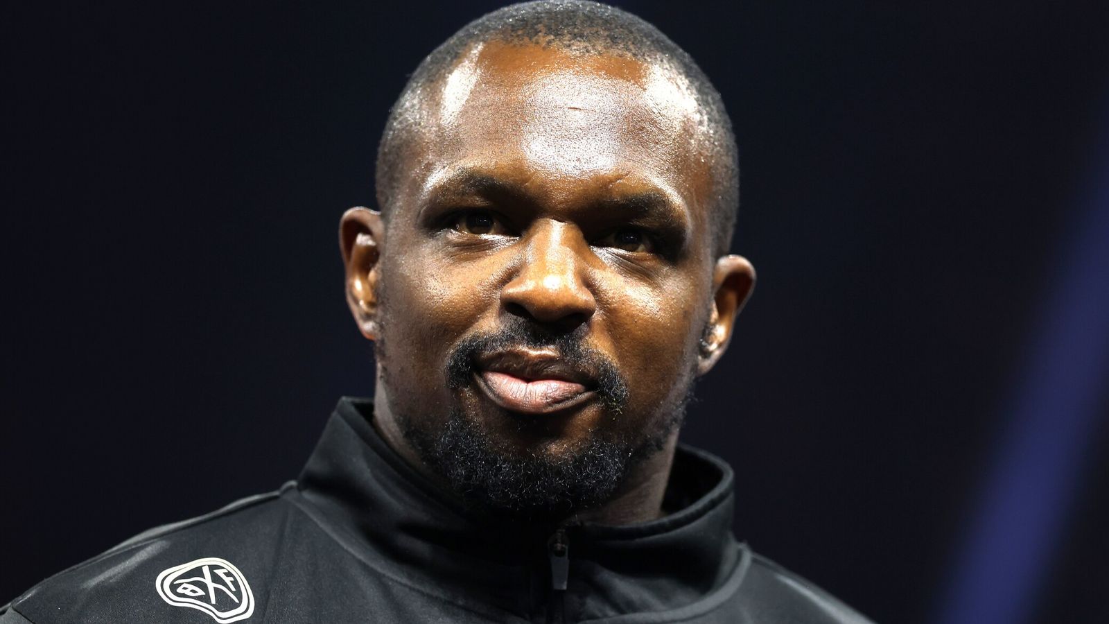 Dillian Whyte sufría una fractura de pie en la derrota contra Moses Itauma pero quiere volver en un duelo británico contra Johnny Fisher