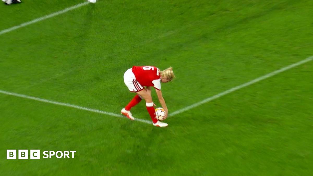Arsenal: Was penalty after Leah Williamson handball the correct decision in Champions League?