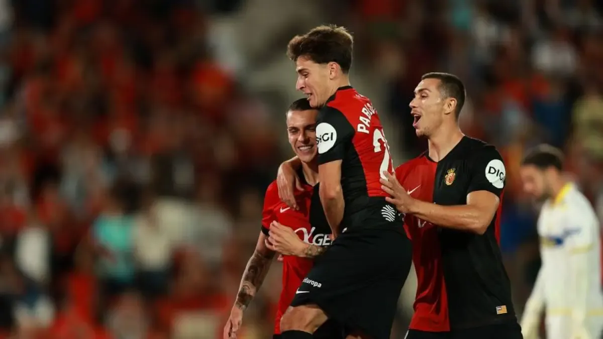 El Mallorca aprovecha los errores de Las Palmas y Pablo Torre marca un buen gol