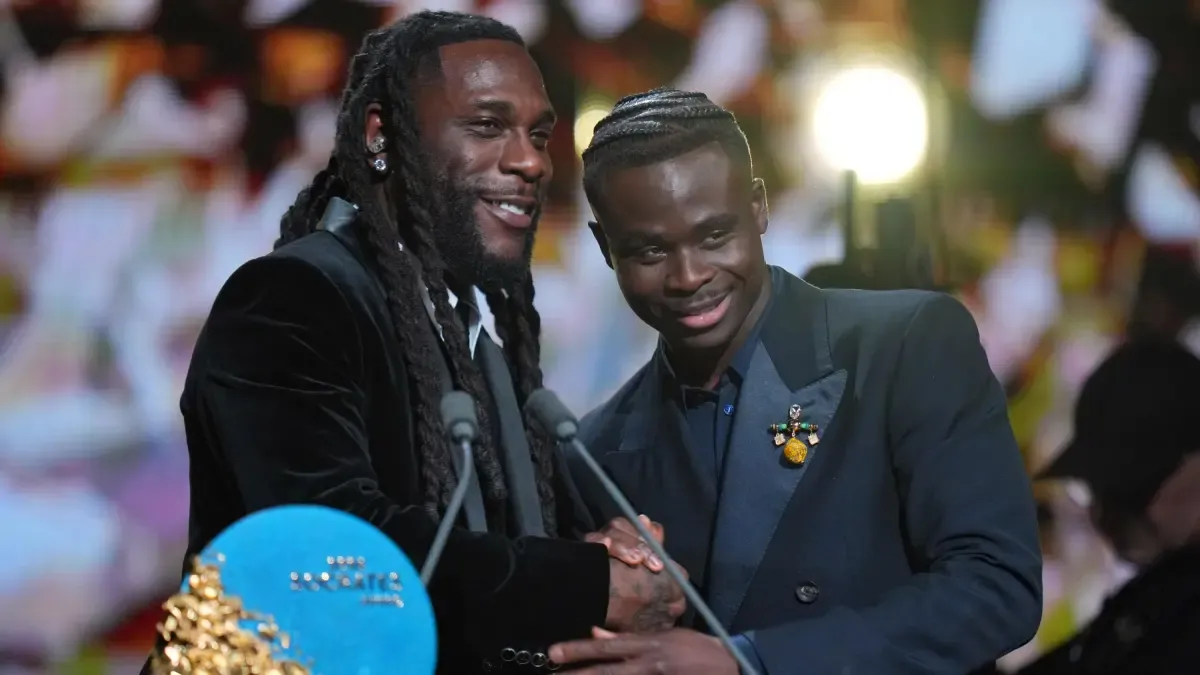 Bukayo Saka recibe el Premio Sócrates 2026